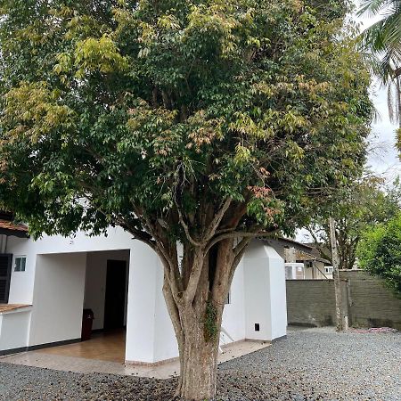 Casa Melhor Localizada Em Pomerode Esterno foto